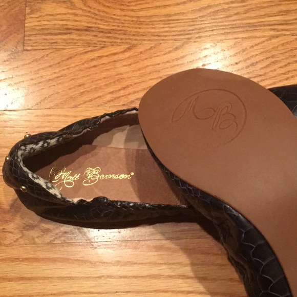 Matt Bernson Croc Embossed Ballet Flats - Picture 3 of 3